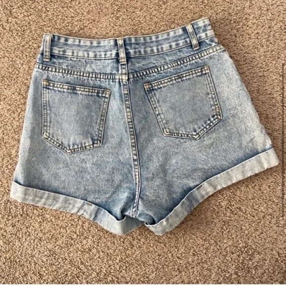 Bundle of 2 shorts size 6 - Picture 3 of 6